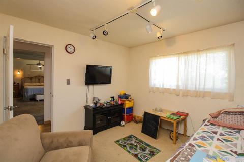 225 Circle Dr, Vacaville, CA 95688 photo 33