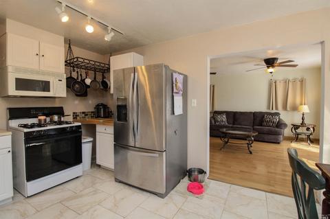 225 Circle Dr, Vacaville, CA 95688 photo 14