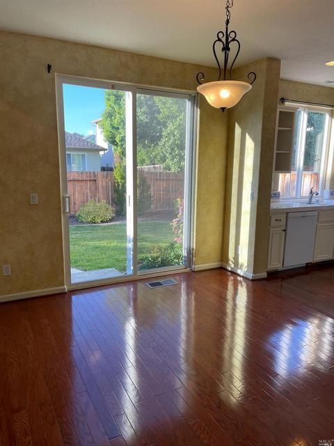 681 Decanter Cir, Windsor, CA 95492 photo 7