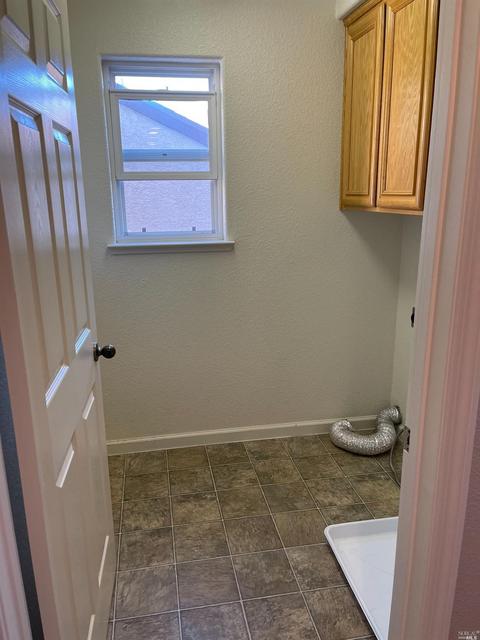 681 Decanter Cir, Windsor, CA 95492 photo 37