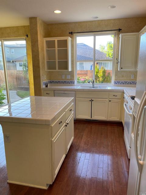 681 Decanter Cir, Windsor, CA 95492 photo 12
