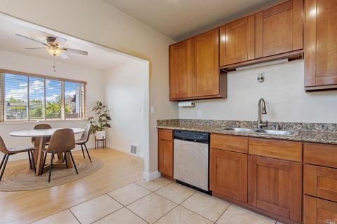 318 Vallejo Ave, Rodeo, CA 94572 photo 8