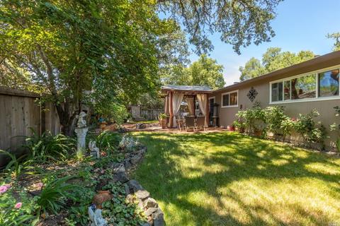 896 Colleen Dr, Windsor, CA 95492 photo 18