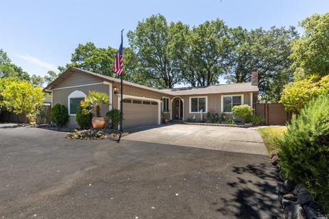 896 Colleen Dr, Windsor, CA 95492 photo 1