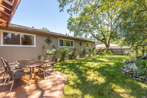 896 Colleen Dr, Windsor, CA 95492 photo 22