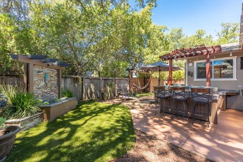 896 Colleen Dr, Windsor, CA 95492 photo 17