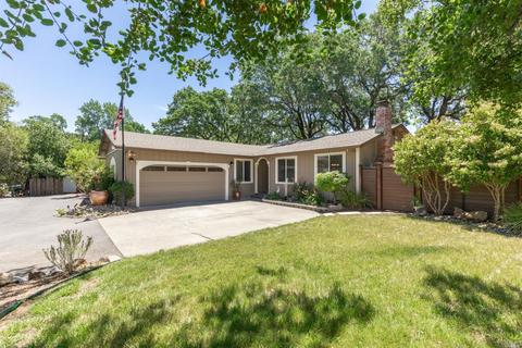 896 Colleen Dr, Windsor, CA 95492 photo 2