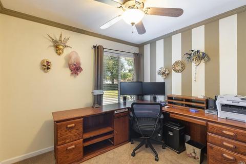 896 Colleen Dr, Windsor, CA 95492 photo 14