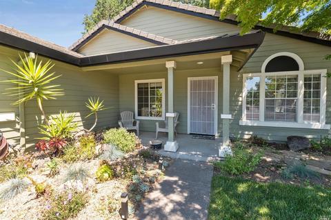 984 Ginkgo Pl, Windsor, CA 95492 photo 2