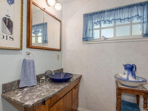 448 E H St, Benicia, CA 94510 photo 25