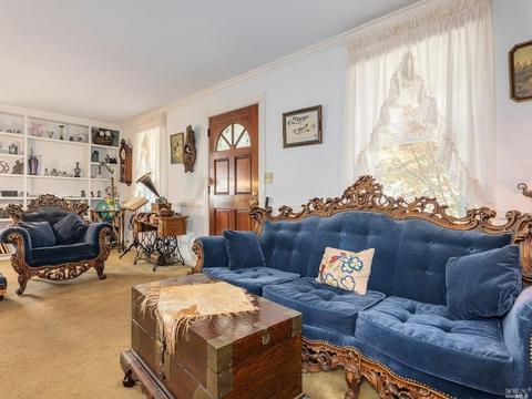 448 E H St, Benicia, CA 94510 photo 11