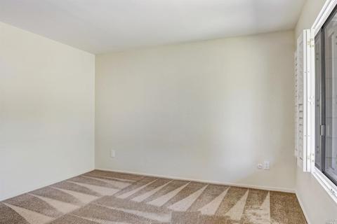 562 Este Madera Dr, Sonoma, CA 95476 photo 32