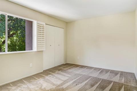 562 Este Madera Dr, Sonoma, CA 95476 photo 36
