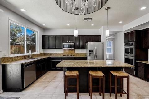913 Shadow Tree Ct, Vacaville, CA 95687 photo 25