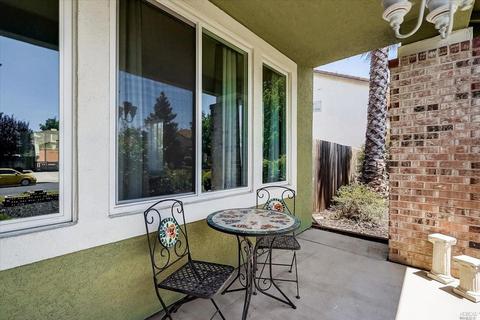 913 Shadow Tree Ct, Vacaville, CA 95687 photo 5