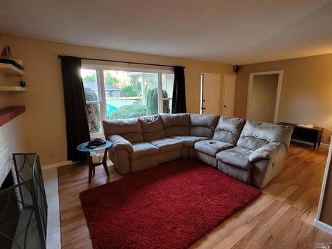760 Cherrywood St, Vallejo, CA 94591 photo 6