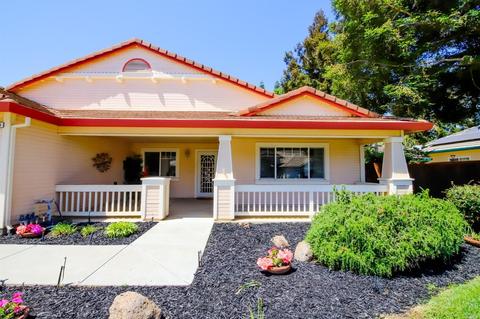 1645 Gill Dr, Dixon, CA 95620 photo 2