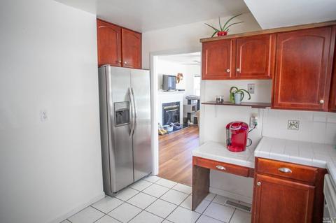 703 E D St, Petaluma, CA 94952 photo 14