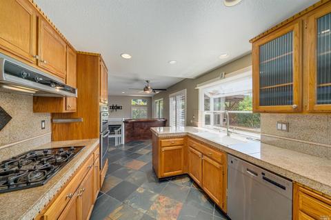 8806 Clothier Ln, Cotati, CA 94931 photo 9