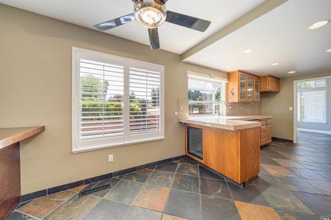 8806 Clothier Ln, Cotati, CA 94931 photo 12