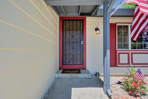 950 Merrill Dr, Dixon, CA 95620 photo 3