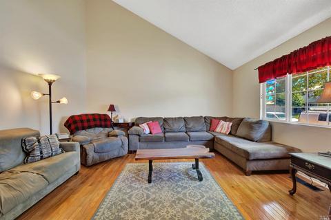 950 Merrill Dr, Dixon, CA 95620 photo 4