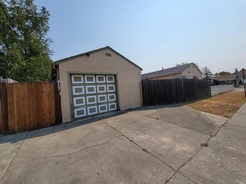 100 Clay St, Vallejo, CA 94591 photo 4