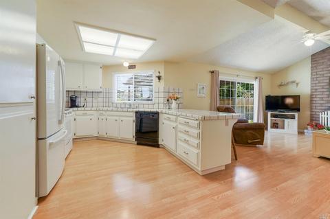 Undisclosed, Fairfield, CA 94534 photo 13