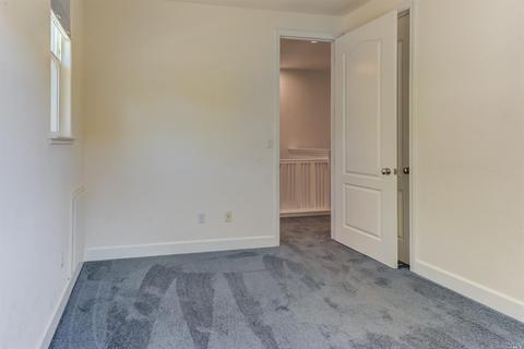 6008 Stonehouse Dr, Vallejo, CA 94591 photo 33