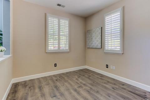 6008 Stonehouse Dr, Vallejo, CA 94591 photo 16