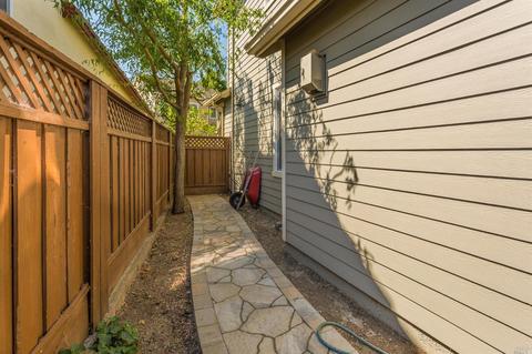 6008 Stonehouse Dr, Vallejo, CA 94591 photo 43