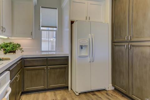 6008 Stonehouse Dr, Vallejo, CA 94591 photo 11