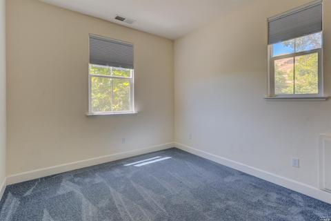 6008 Stonehouse Dr, Vallejo, CA 94591 photo 32