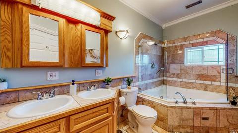523 4th St, Petaluma, CA 94952 photo 36