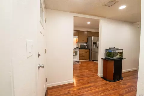 2108 Greenfield Dr, Fairfield, CA 94534 photo 7