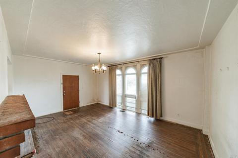 1738 Chestnut St, Berkeley, CA 94702 photo 5