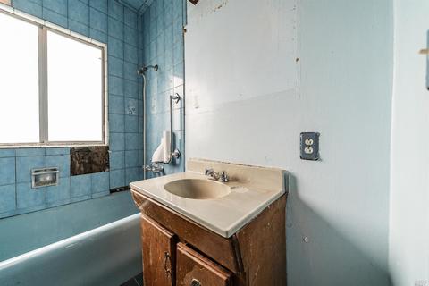 1738 Chestnut St, Berkeley, CA 94702 photo 11