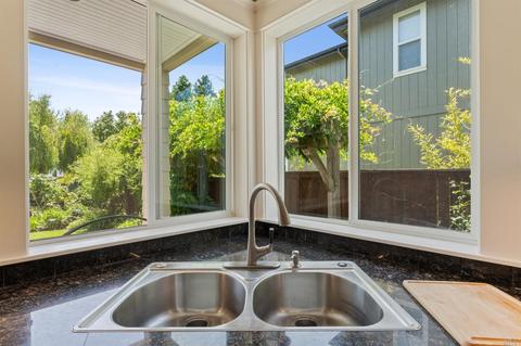 388 Maduro St, Windsor, CA 95492 photo 26