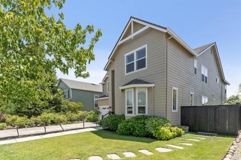 388 Maduro St, Windsor, CA 95492 photo 3