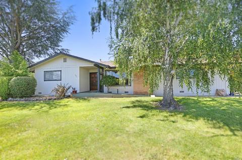 151 Vineyard Cir, Sonoma, CA 95476 photo 1