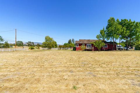 7882 Derby Ln, Cotati, CA 94931 photo 9