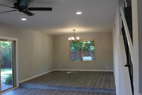 101 Malaga Ct, Vallejo, CA 94591 photo 4