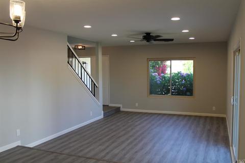 101 Malaga Ct, Vallejo, CA 94591 photo 7
