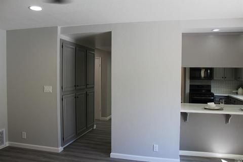 101 Malaga Ct, Vallejo, CA 94591 photo 15