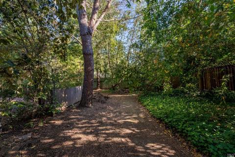 817 Walnut Ave, Ukiah, CA 95482 photo 25