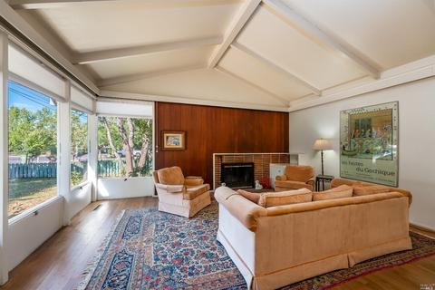 817 Walnut Ave, Ukiah, CA 95482 photo 5