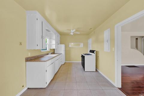 108 Scenic Way, Vallejo, CA 94589 photo 17
