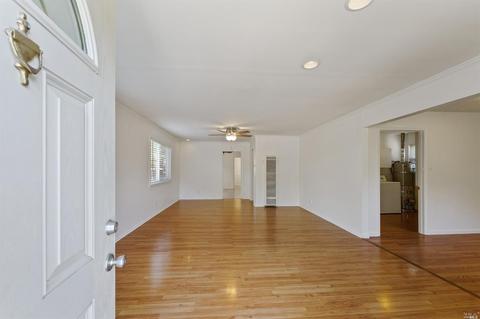 162 Pine Ave, Sonoma, CA 95476 photo 4