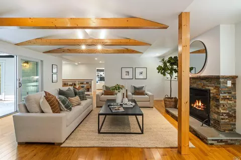 425 Eldridge Ave, Mill Valley, CA 94941 photo 3