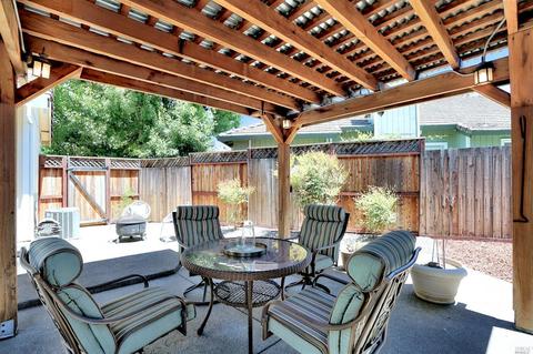 549 Cockspur Ct, Windsor, CA 95492 photo 28